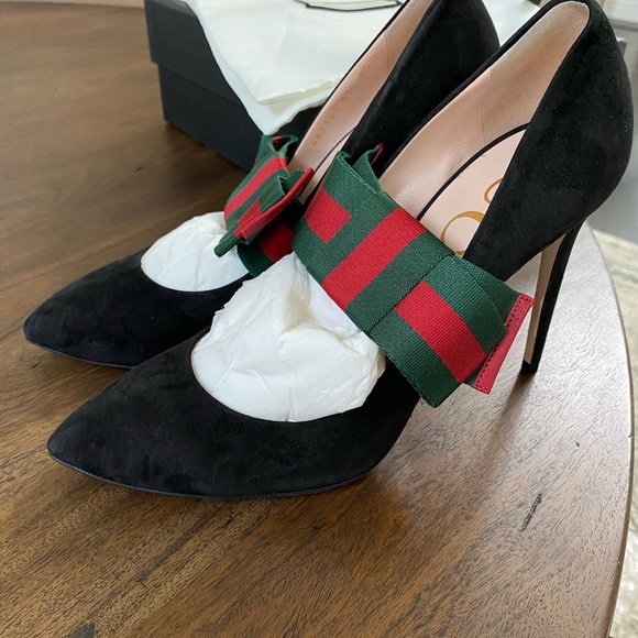 Gucci Shoes - Gucci Sylvie Bow Pumps Heels 41
